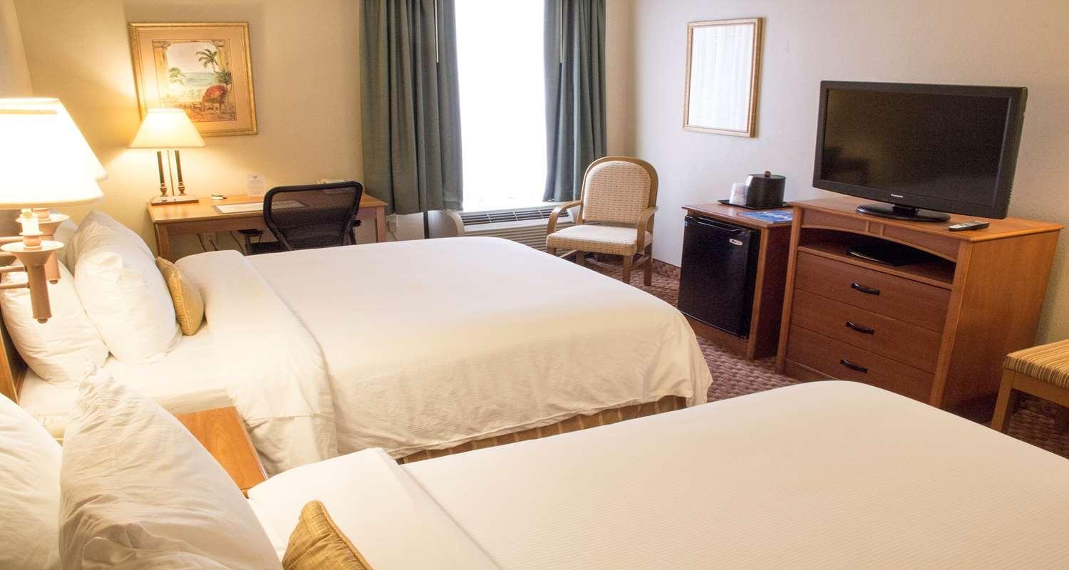 Best Western Plus Kendall Hotel & Suites The Crossings Exterior photo